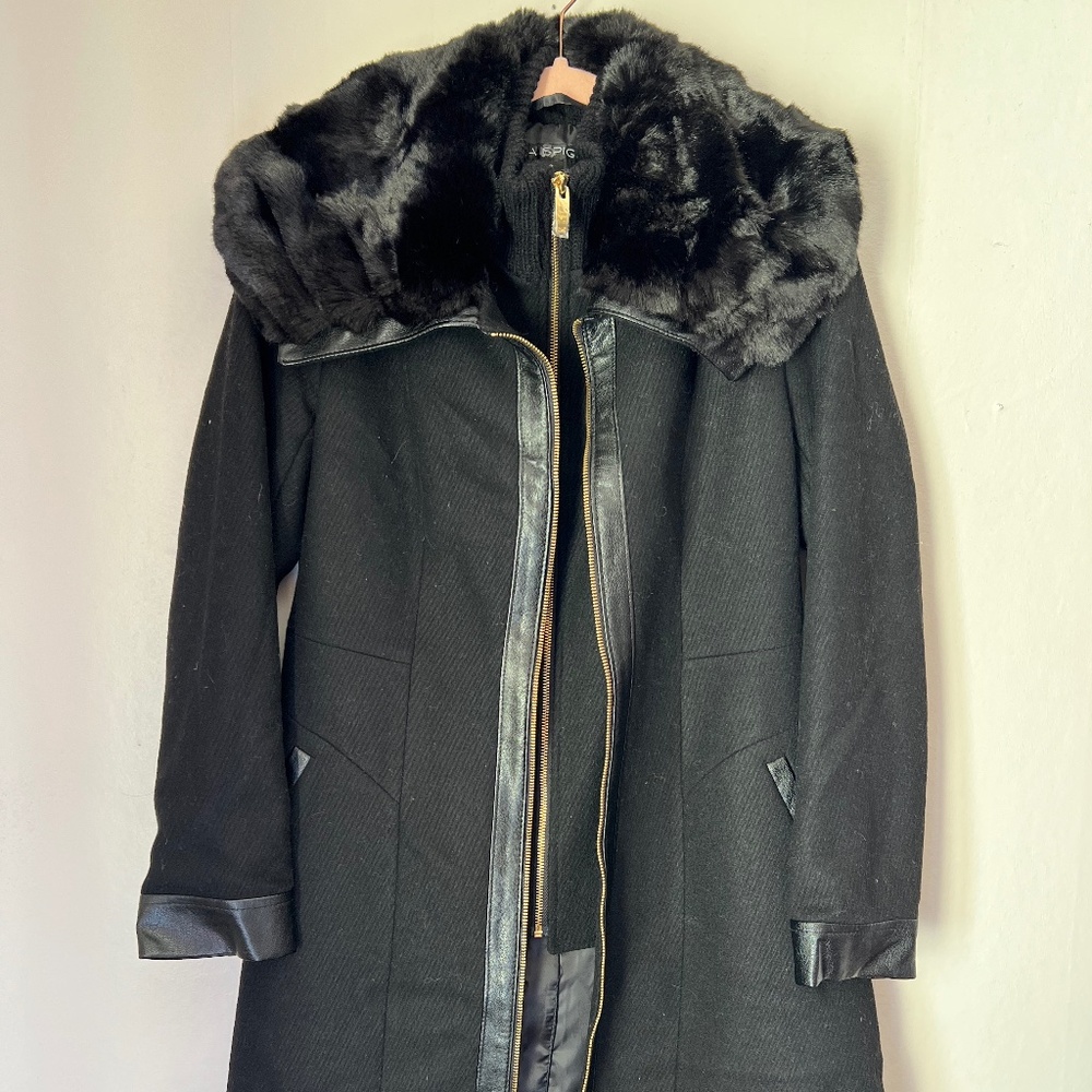 NWT Via Spiga Jacket faux fur collar size 6